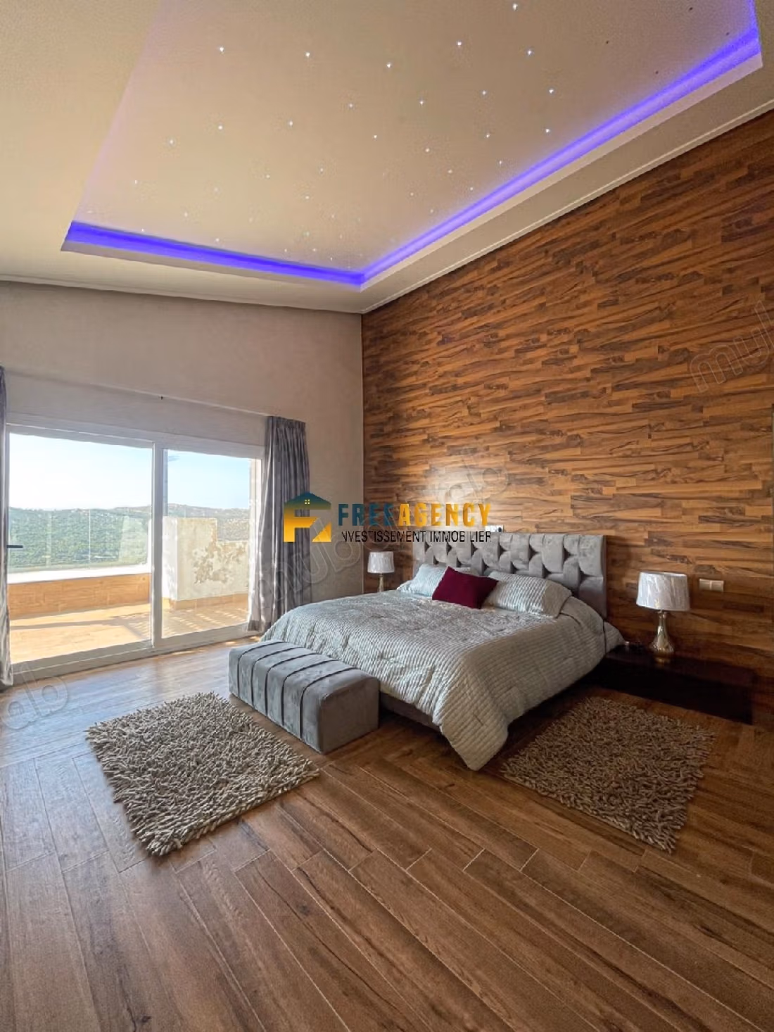 Luxe villa te huur - Mediona buurt
