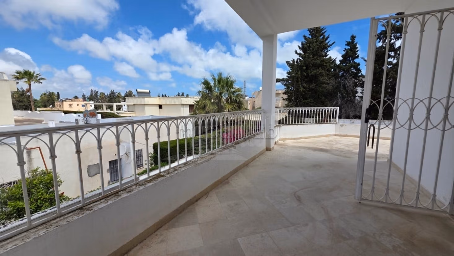 Villa S4 con giardino a Soukra