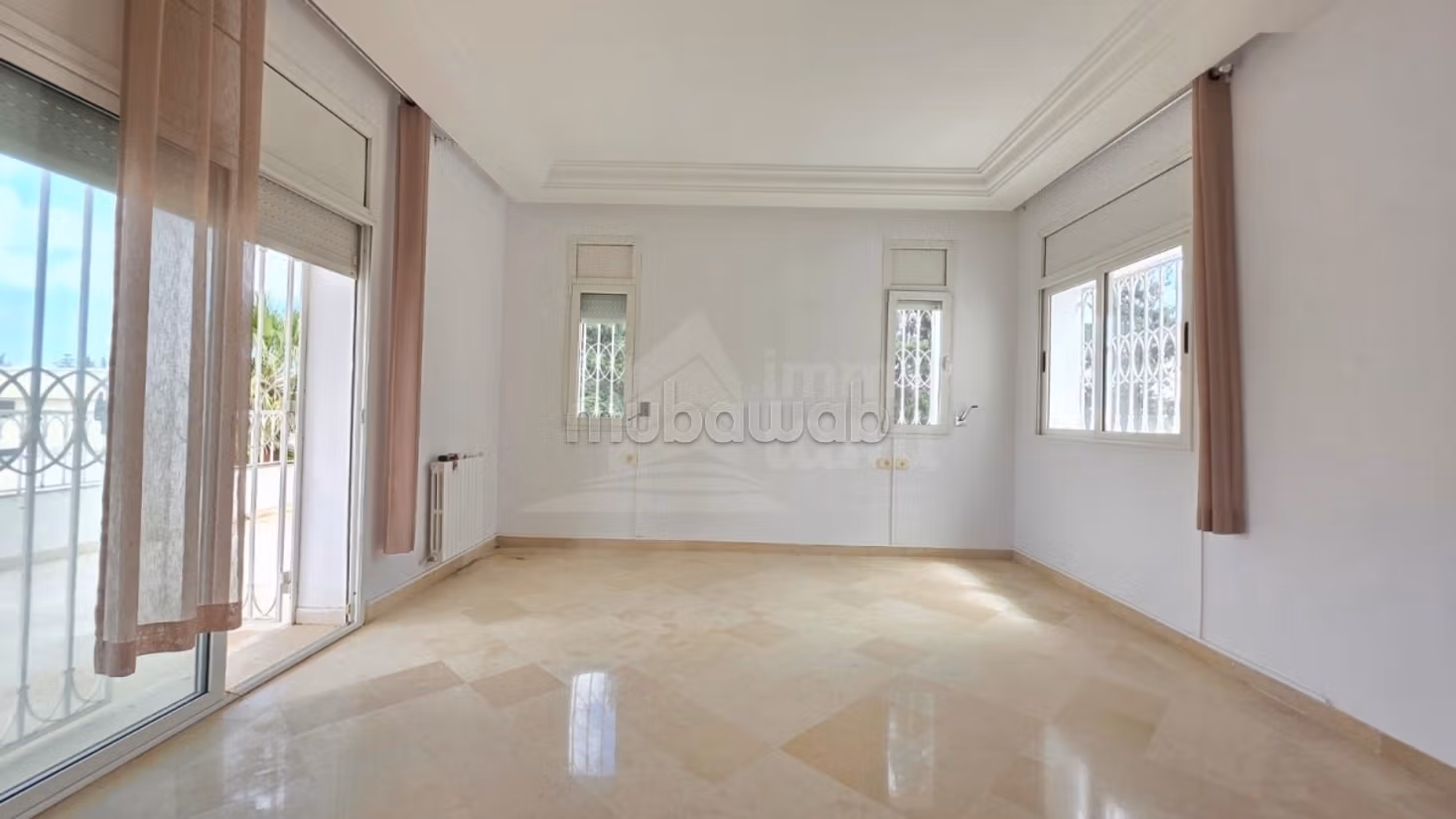 Villa S4 con giardino a Soukra
