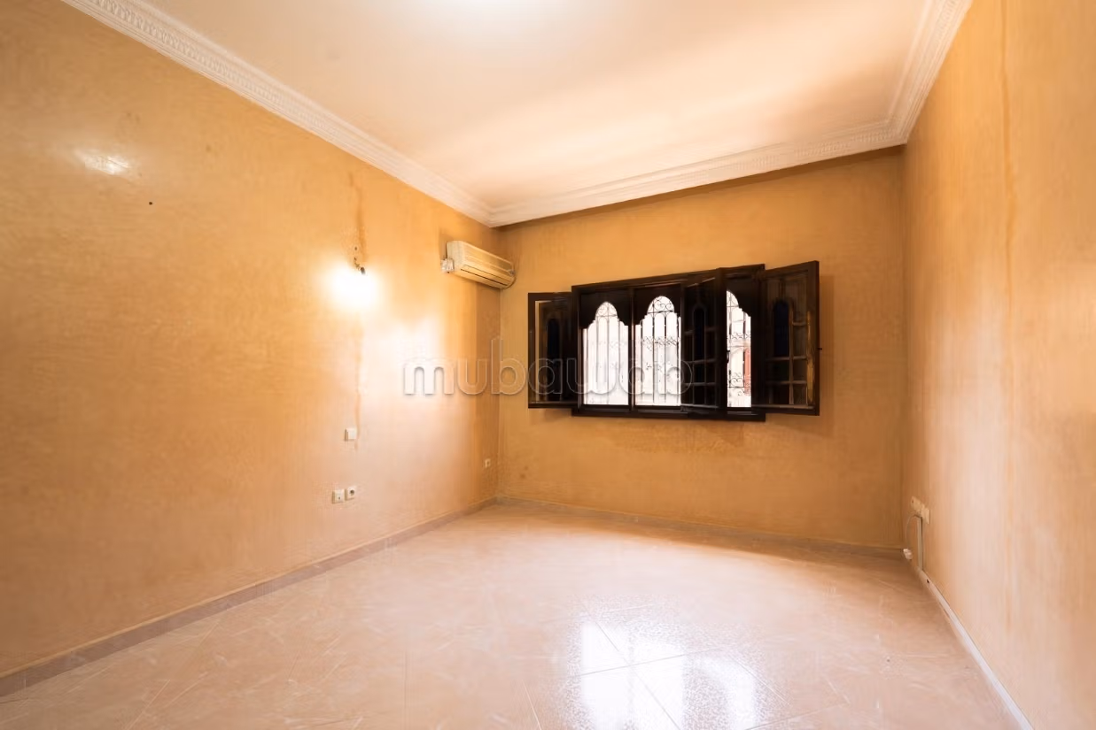 Etage villa à louer vide 3 chambres proche de CHU — 3
