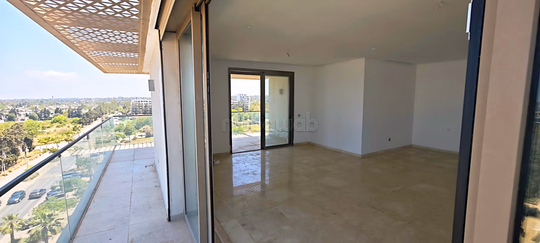 À vendre – Appt F4 & 1 ch personal neuf jamais habité à L’Orangeraie Souissi