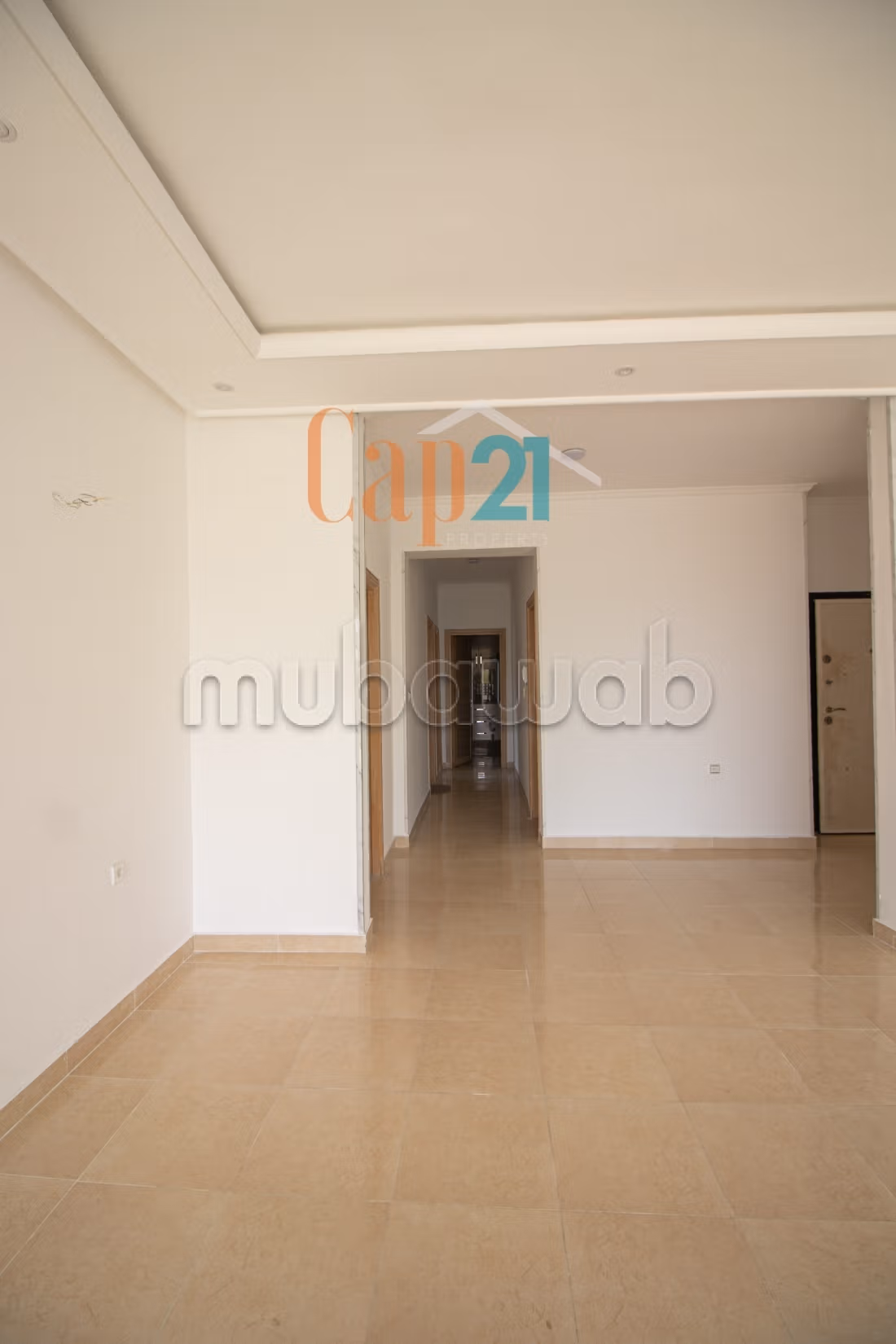 Spacieux appartement vide à vendre au centre — 4