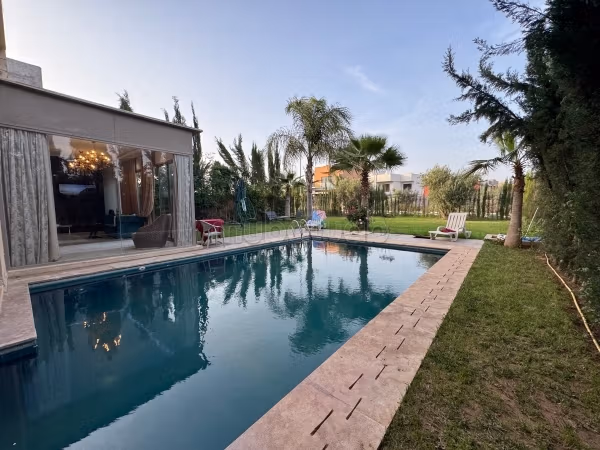 Magnifique villa à vendre route de Casablanca