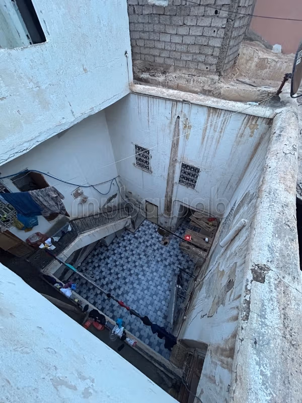 Riad à vendre Kasbah Marrakech, 141 m², Sur rue, Melkia, Idéal investissement
