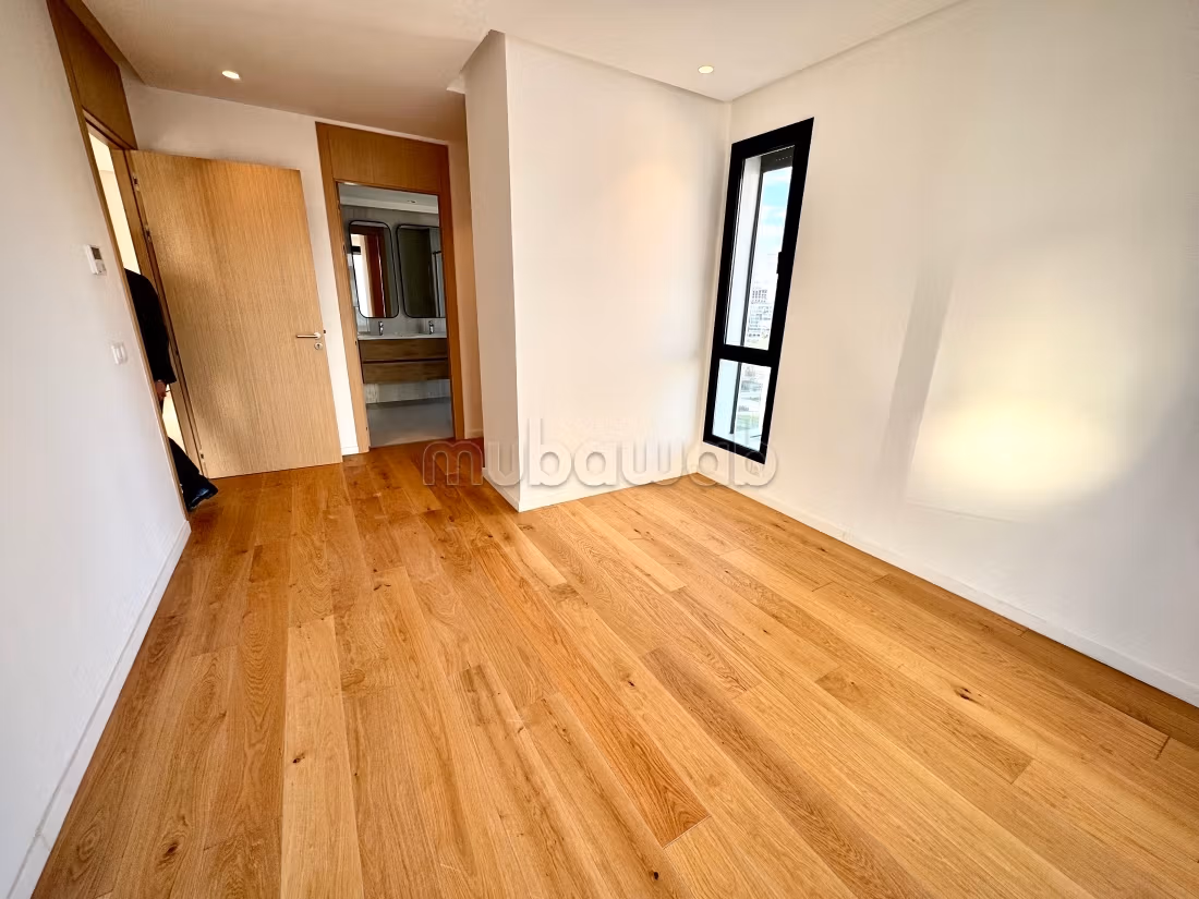 CFC 2CH HAUTE GAMME 120m2 
G terrasse ensoleillée