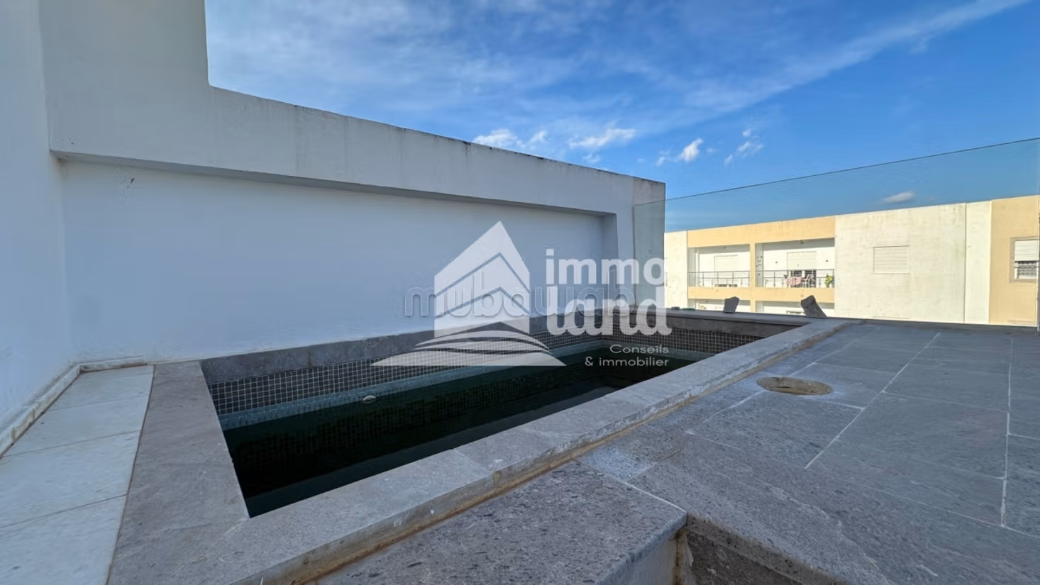 In vendita Triplex S4 con piscina a Gammarth