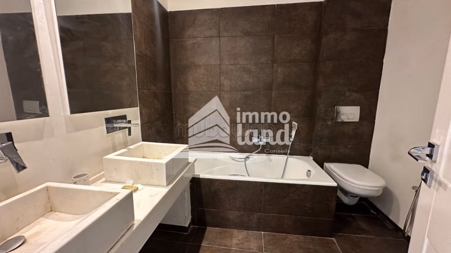 In vendita Triplex S4 con piscina a Gammarth