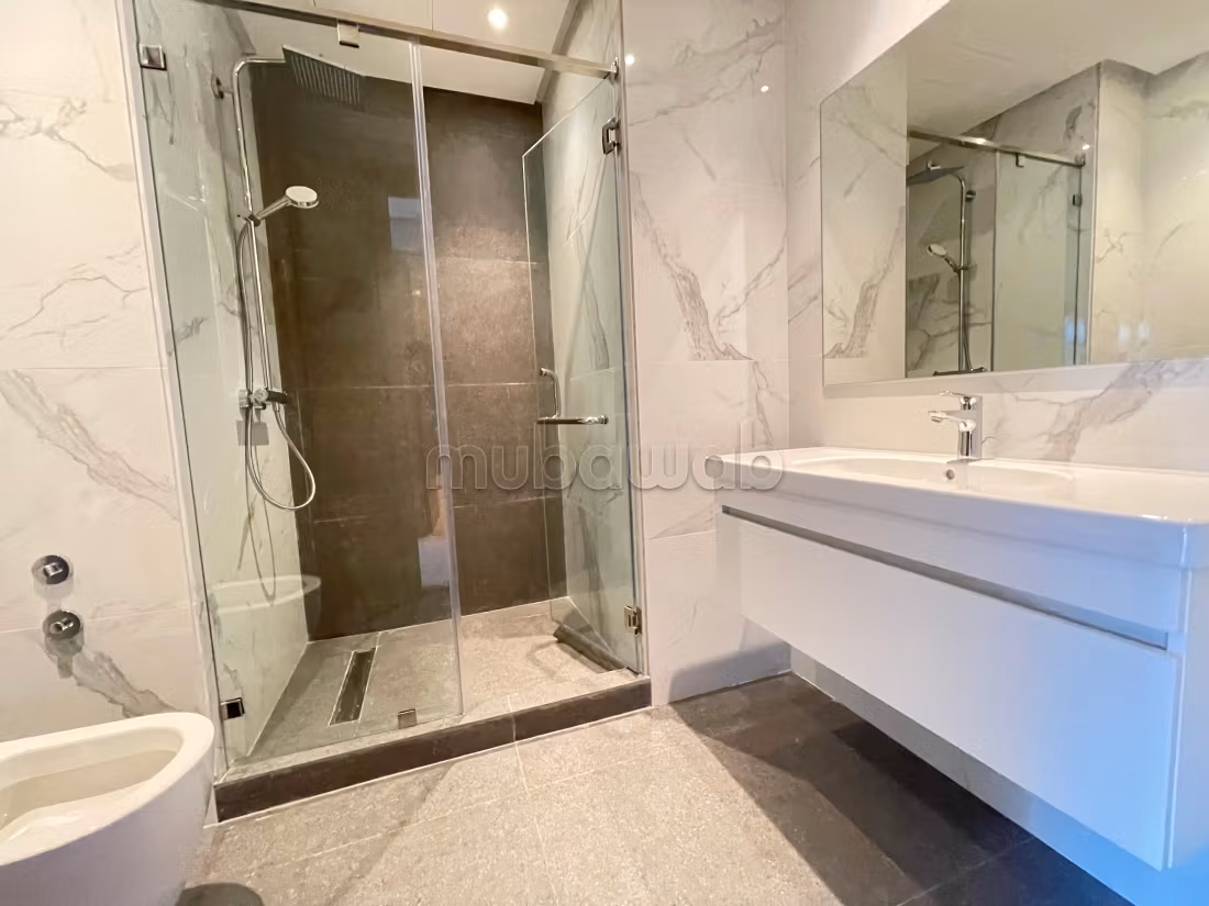 Bel appartement 189m² à louer à la ville verte