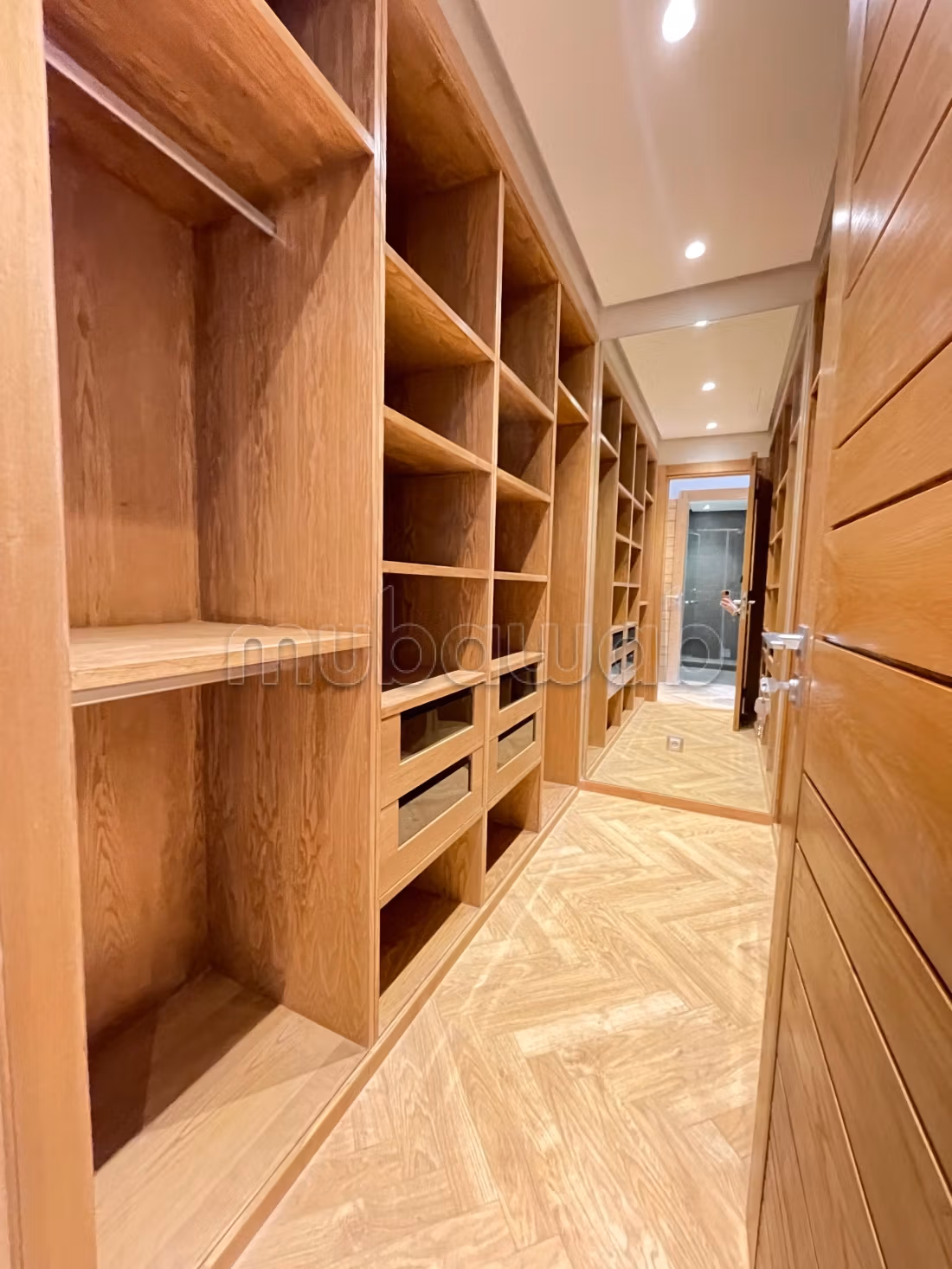 Bel appartement 189m² à louer à la ville verte