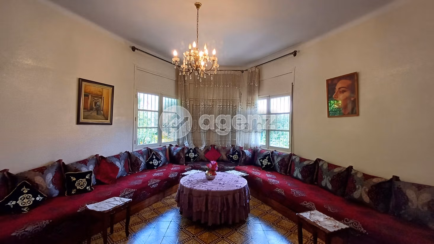Villa te koop 480 m², 3 slaapkamers El Menzeh Meknès