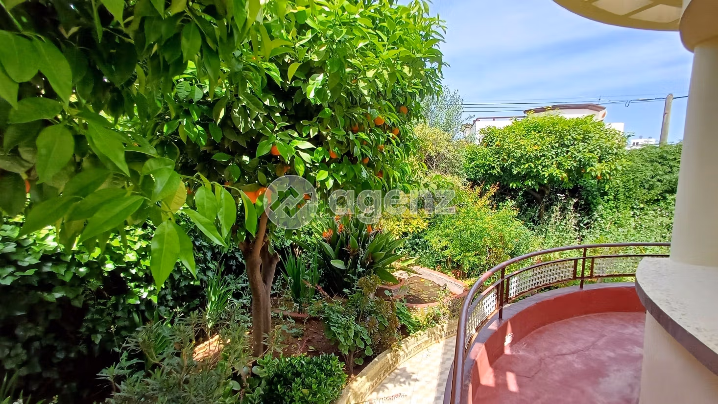 Villa te koop 480 m², 3 slaapkamers El Menzeh Meknès