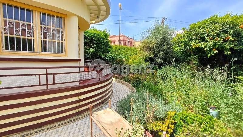 Villa à vendre 480 m², 3 chambres El Menzeh Meknès