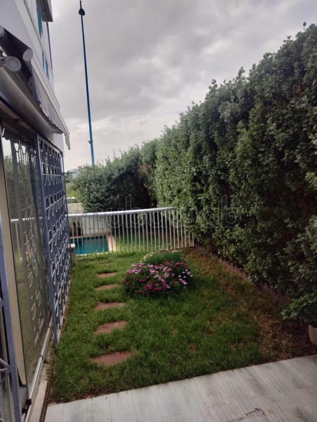 Rez de jardin de 178M² avec piscine privée