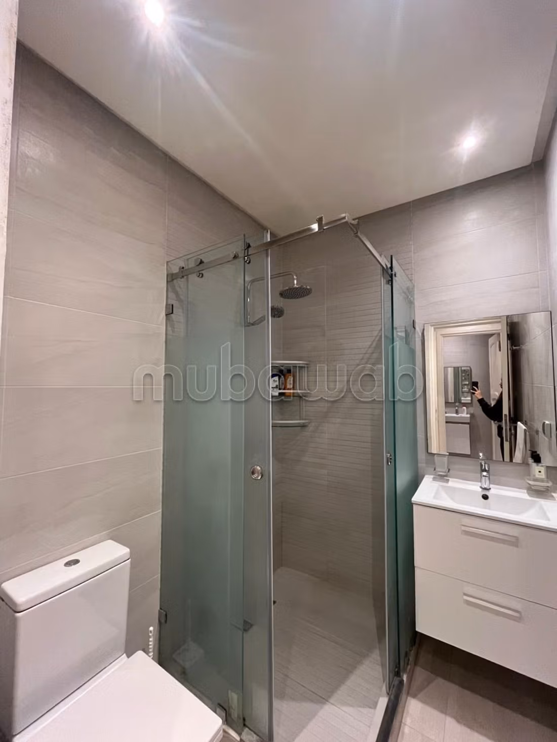Appartement meublée 2 chambres salon — 3