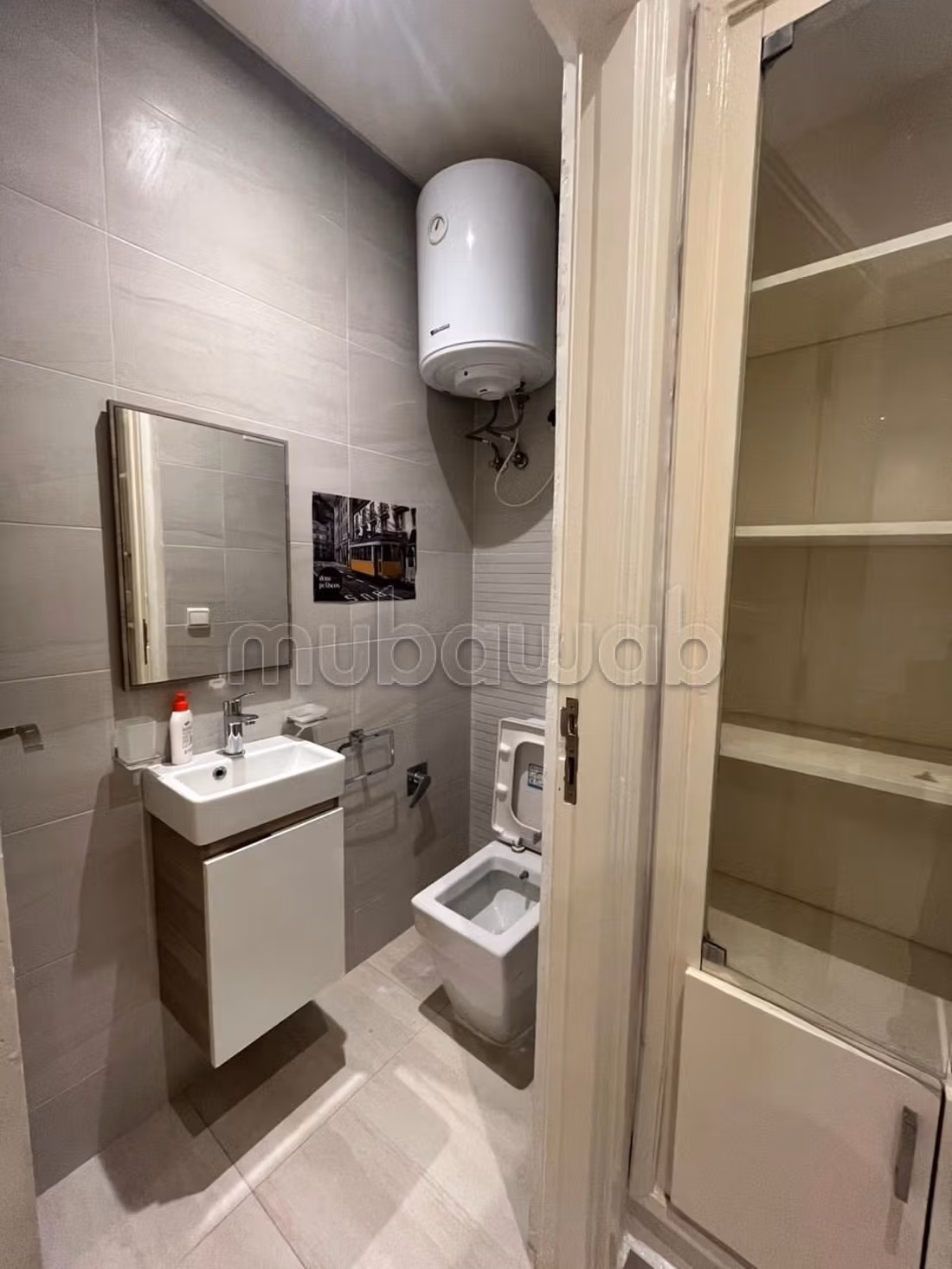 Appartement meublée 2 chambres salon — 5
