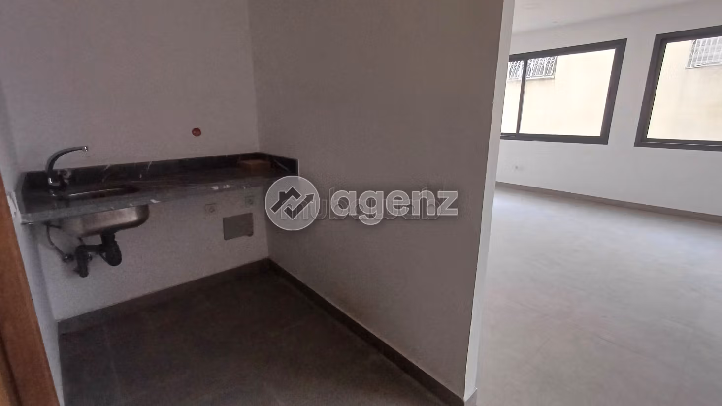 Office for rent 72 m² The hospitals Casablanca