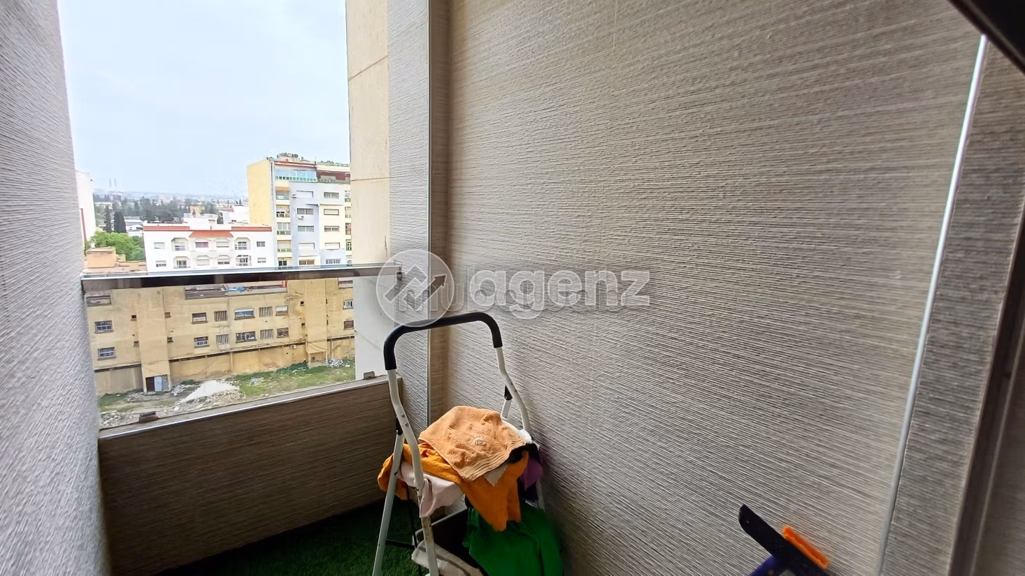 Appartement à vendre 108 m², 2 chambres Essaadiyine Meknès