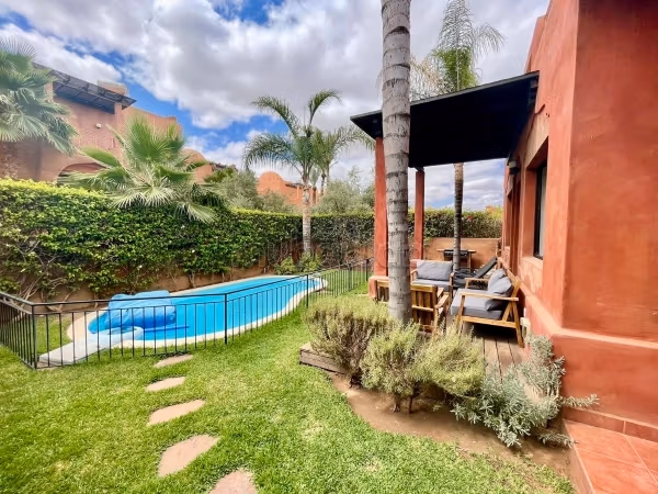 Villa 256 m2, 3 Bedrooms, Swimming Pool