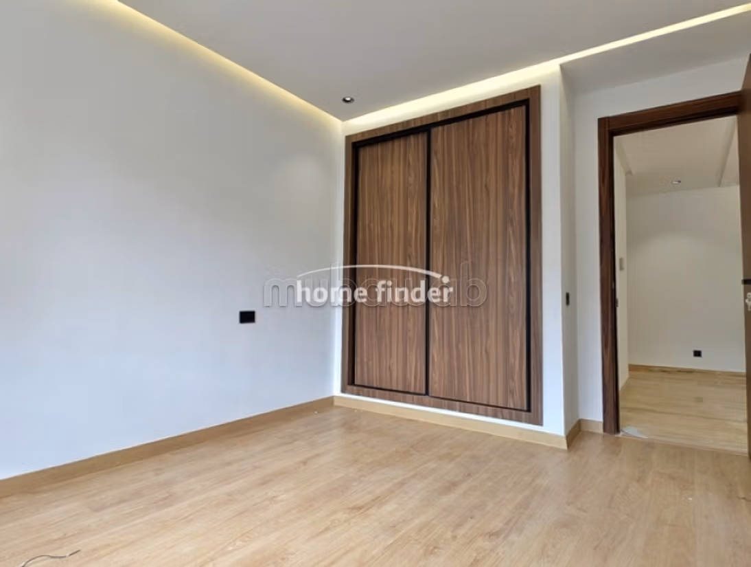 Studio neuf à louer sur Belvédère 52 m² — 5