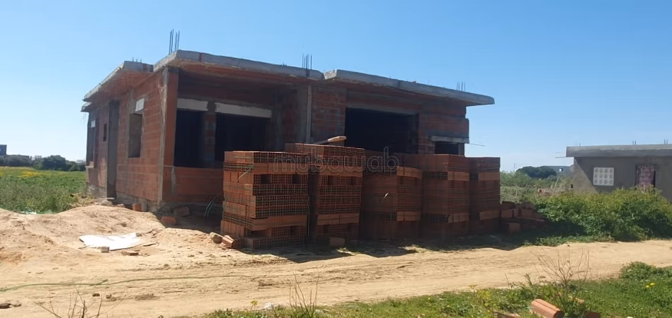Maison indépendante a vendre à Tahert kélibia