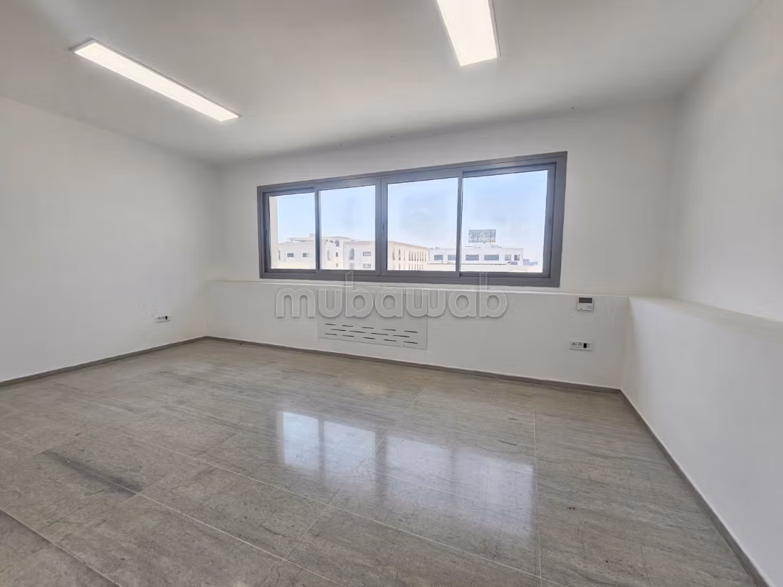 A louer bureau de 277 m² au lac 3