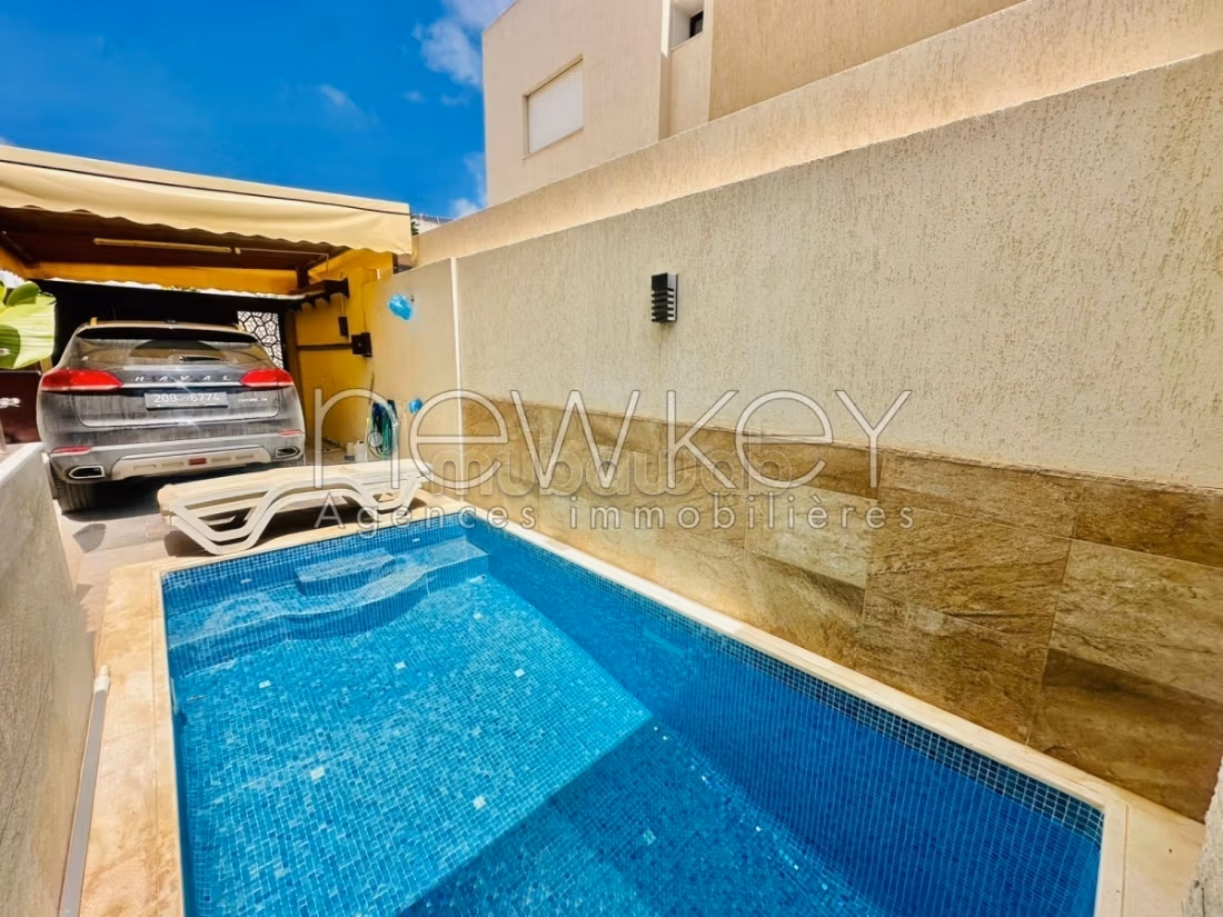 Somptueuse villa S3 a vendre à La Soukra