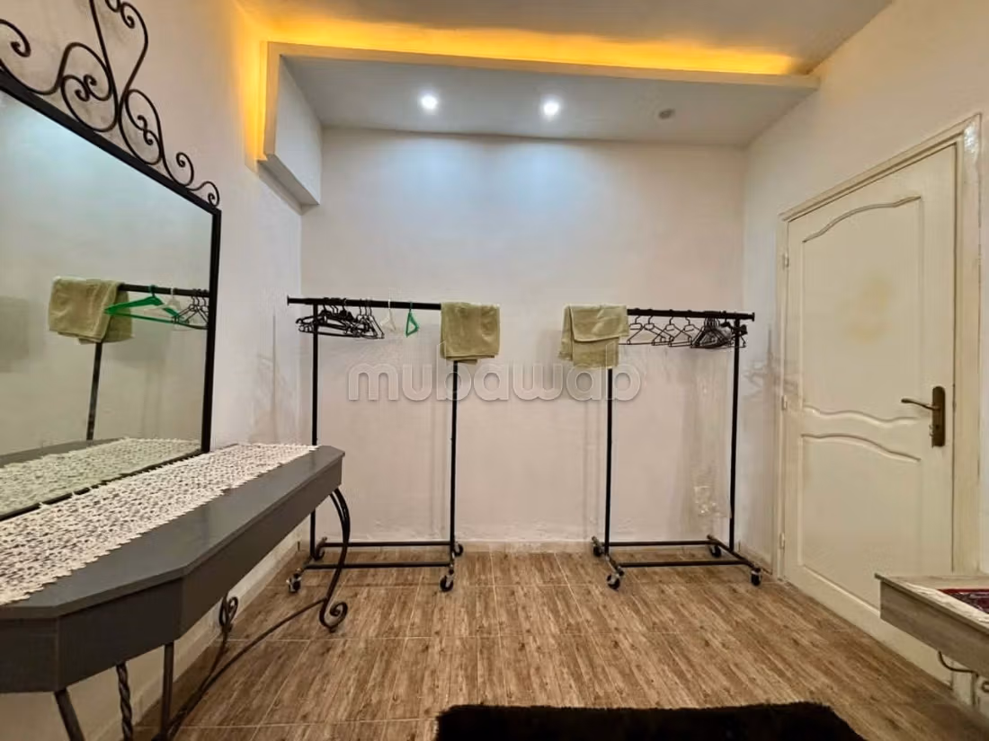 Superbo appartamento in affitto. 2 belle camere. Arredato