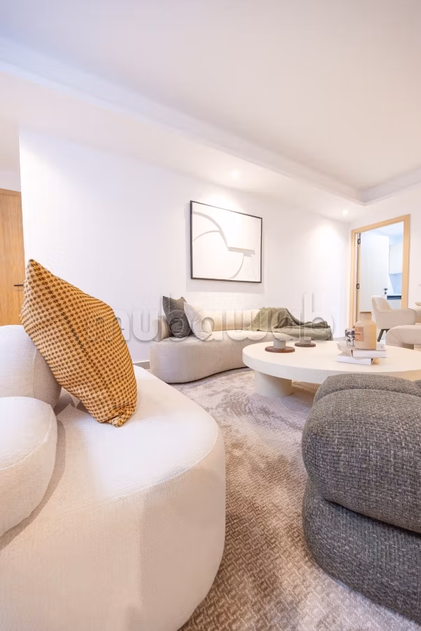 Appartement en vente à Belvédère. Surface de 88 m²