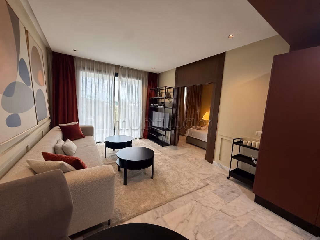 Splendido appartamento in affitto a Alsace Lorraine. 1 bella camera da letto. Ascensore e garage