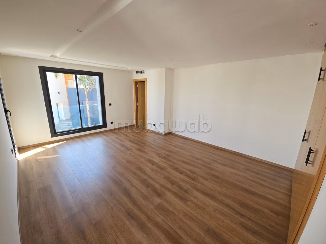 Magnifica Villa 4 Suite con Piscina El Menzeh