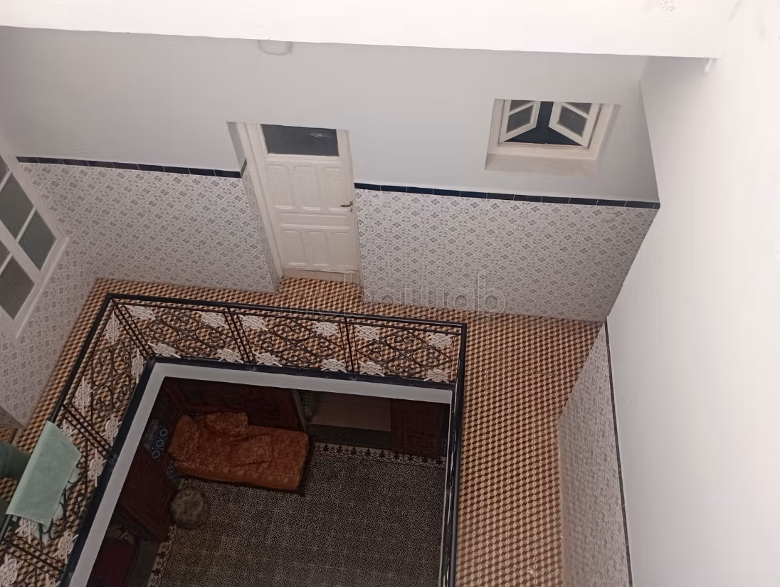 Vind je riad om te kopen in Medina. 9 comfortabele kamers. Goed ingericht