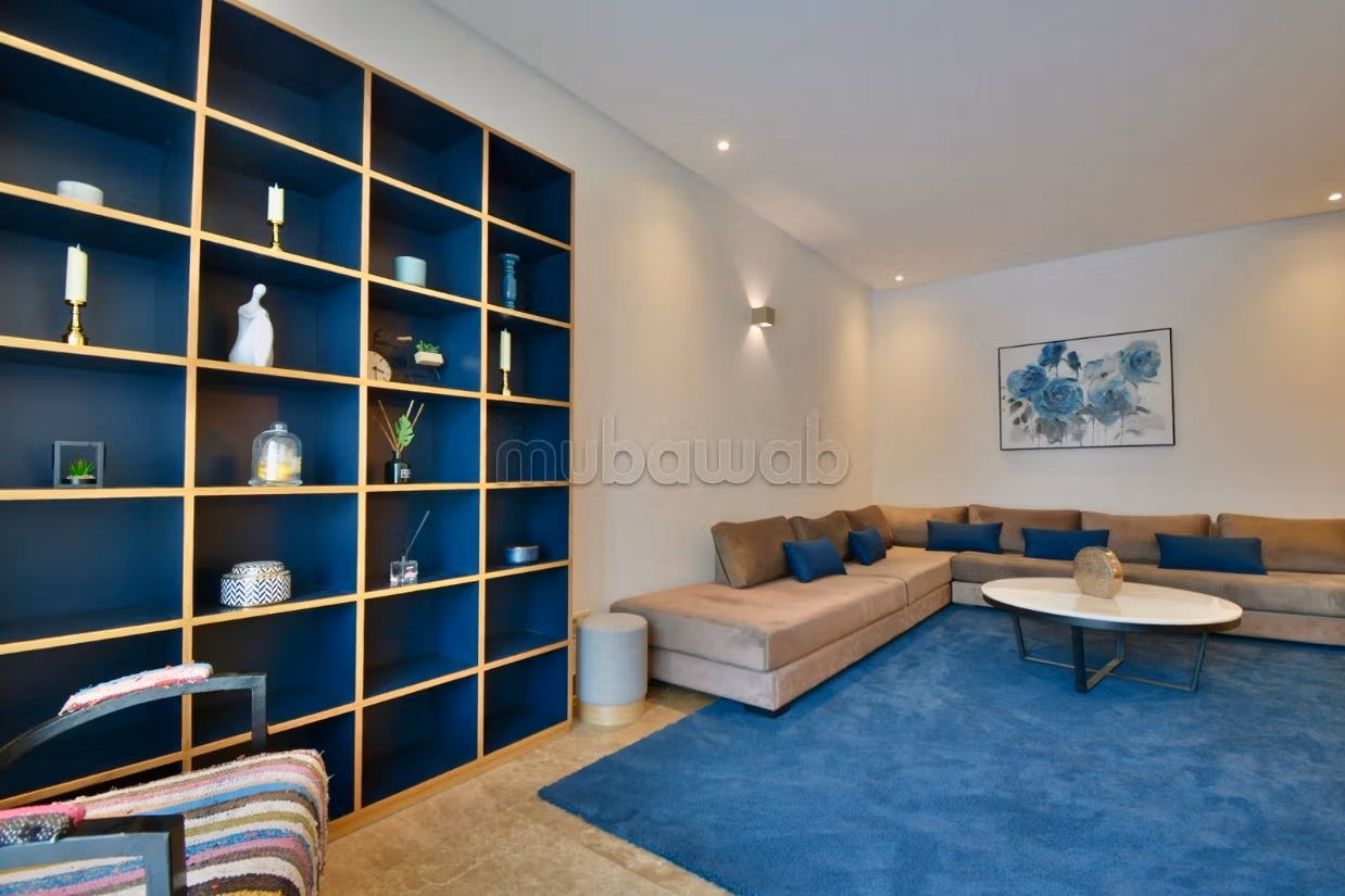 Beautiful villa for rent in Route de l'Ourika. Small area 230 m². Cellar