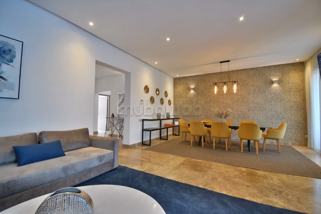 Beautiful villa for rent in Route de l'Ourika. Small area 230 m². Cellar
