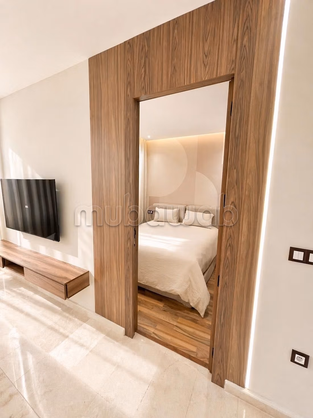 Vente d'un bel appartement à Oasis. 1 Pièce. Salon Marocain et antenne parabolique — 6