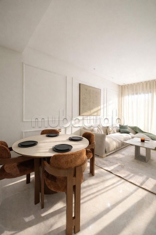 Vendita di un bell'appartamento a Oasis. 1 locale. Porta blindata e impianto con antenna parabolica