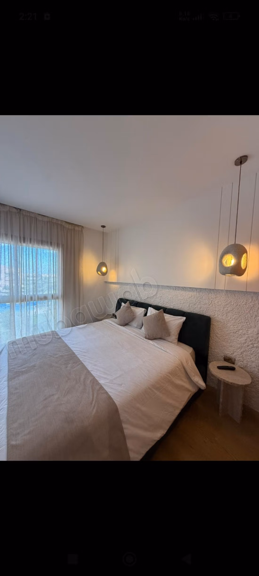 Blijkbaar ongelooflijk in Agdal. 3 kamers. Volledig nieuw, zeer goed gemeubileerd