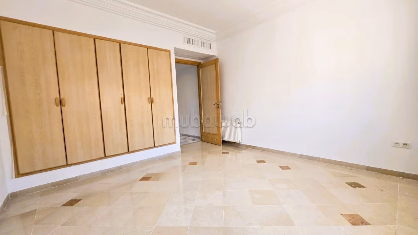 Bureau accueil plus 4