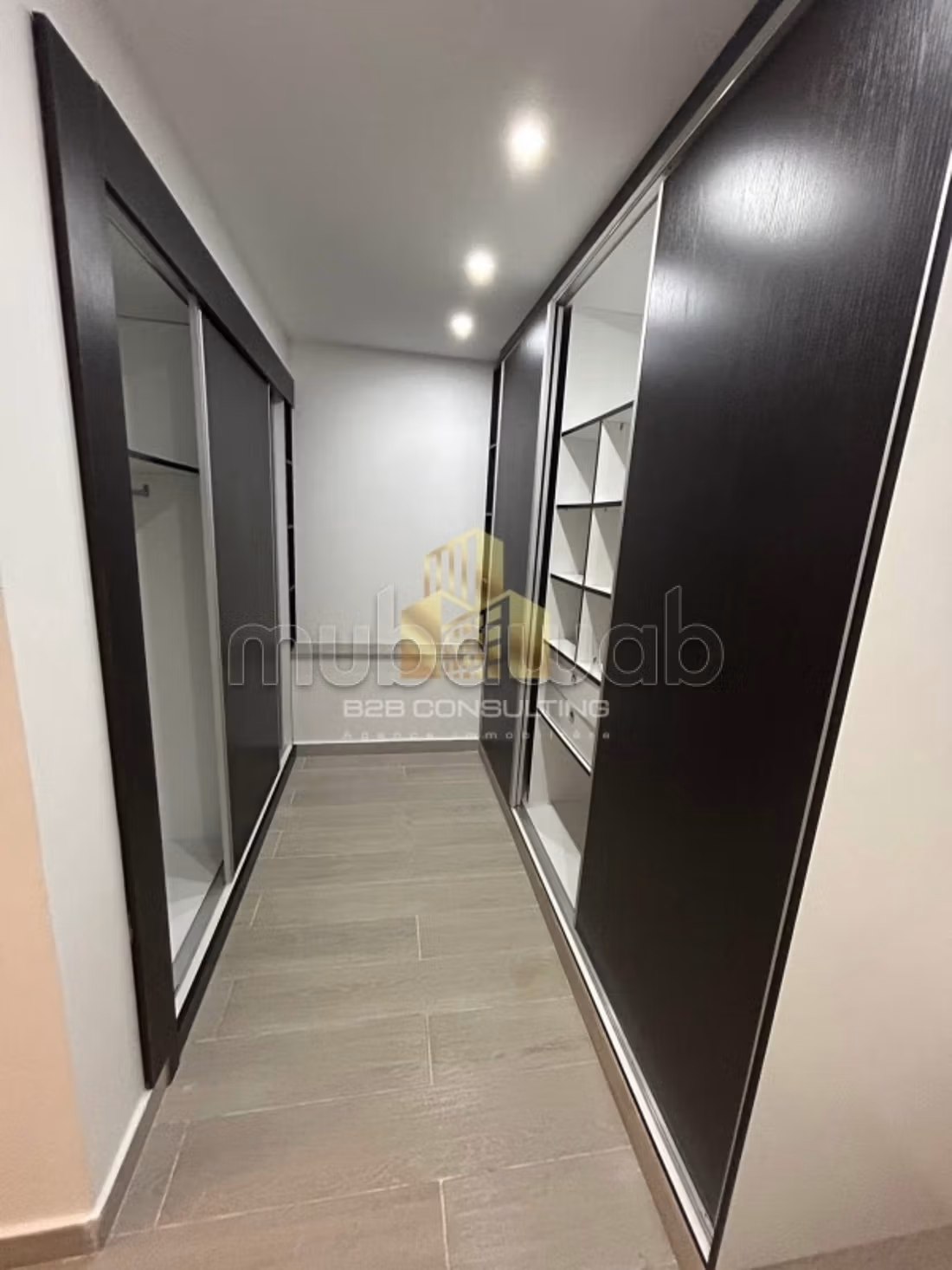 Location d un R d jardin S3 a gammarth supérieur
