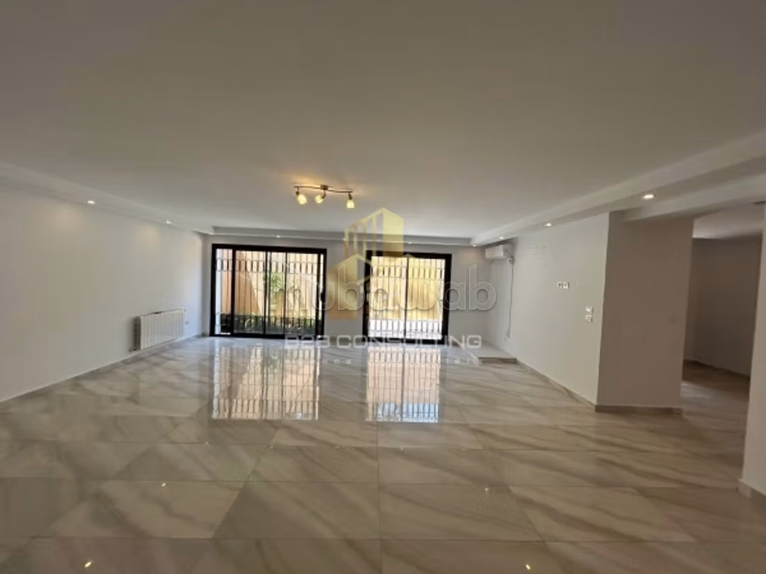 Location d un R d jardin S3 a gammarth supérieur