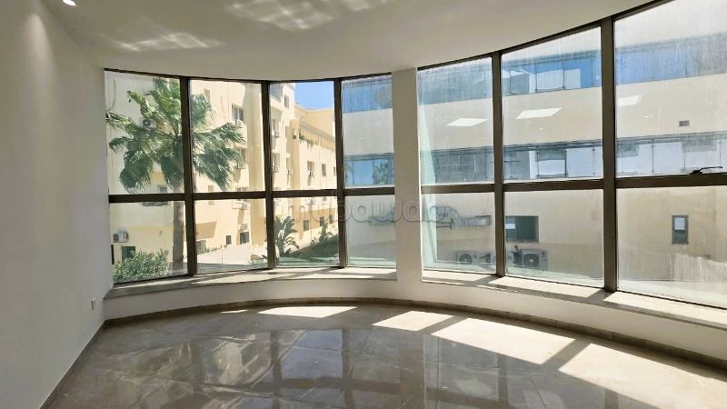 Office in open space at Lake 1