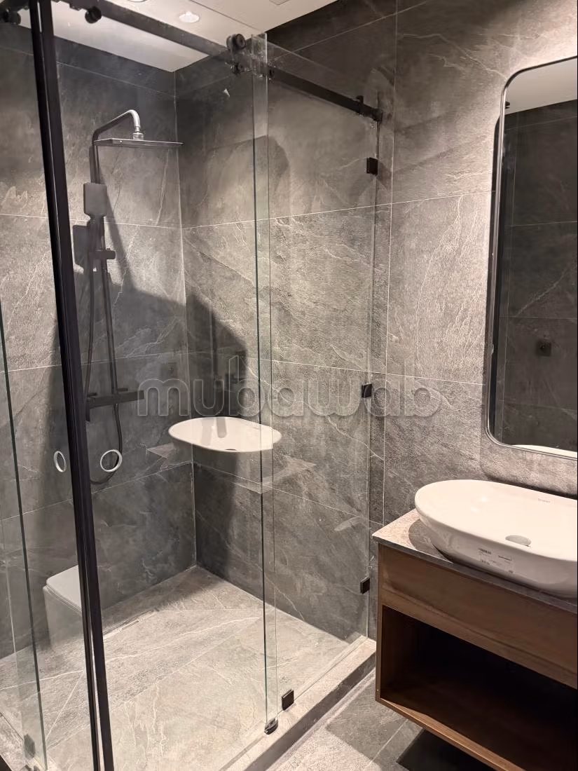 Agréable Appartement très luxueux en vente neuf de 2 chambres et 2 salles de bain au centre ville Gueliz — 5