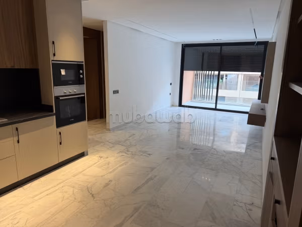 Agréable Appartement très luxueux en vente neuf de 2 chambres et 2 salles de bain au centre ville Gueliz