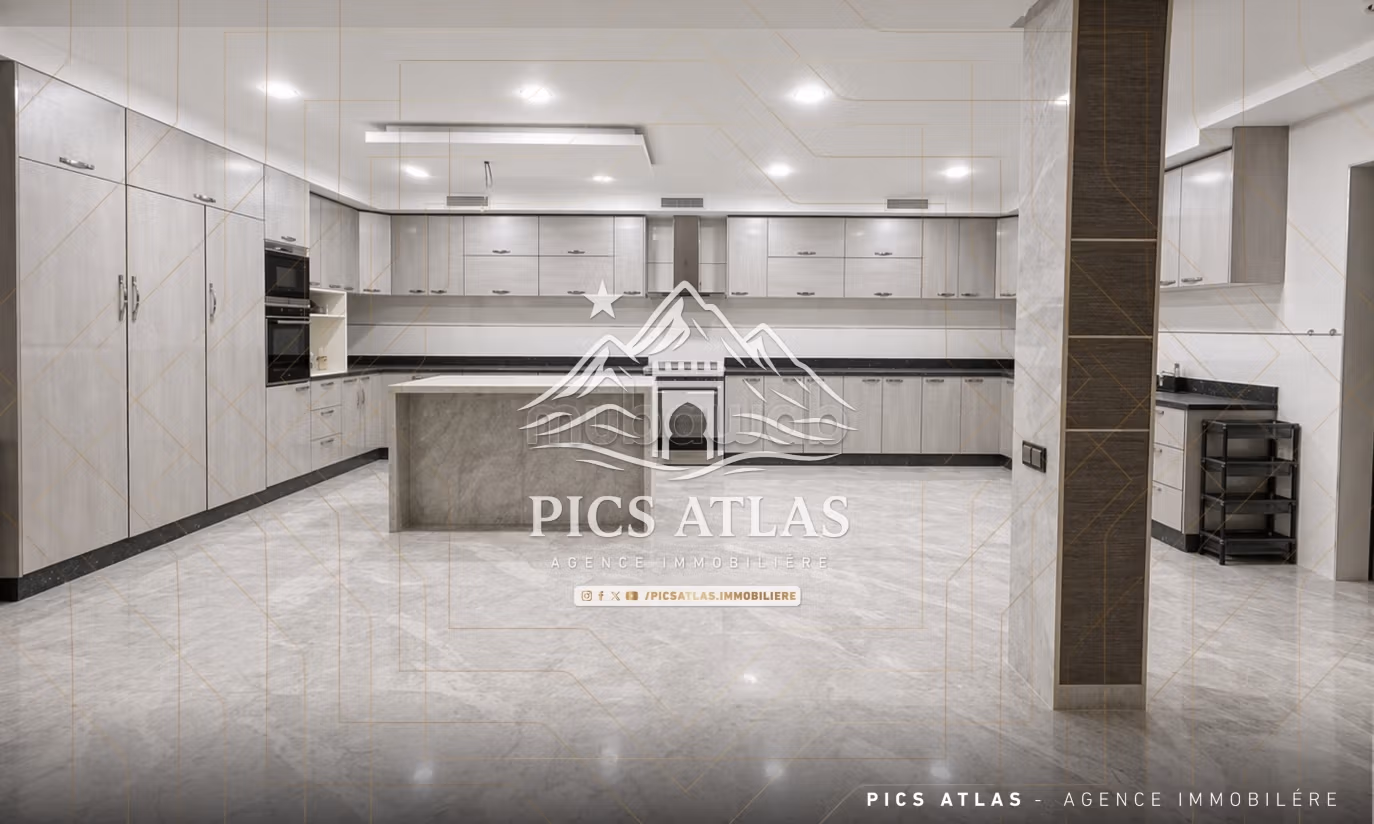 Villa meublada en venta – 380m² Oasis – Marrakech