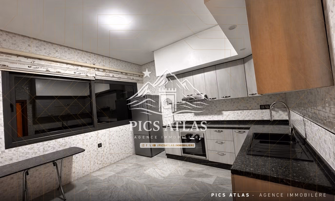 Villa meublada en venta – 380m² Oasis – Marrakech