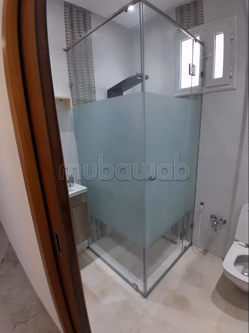 A louer Etage de villa S3
