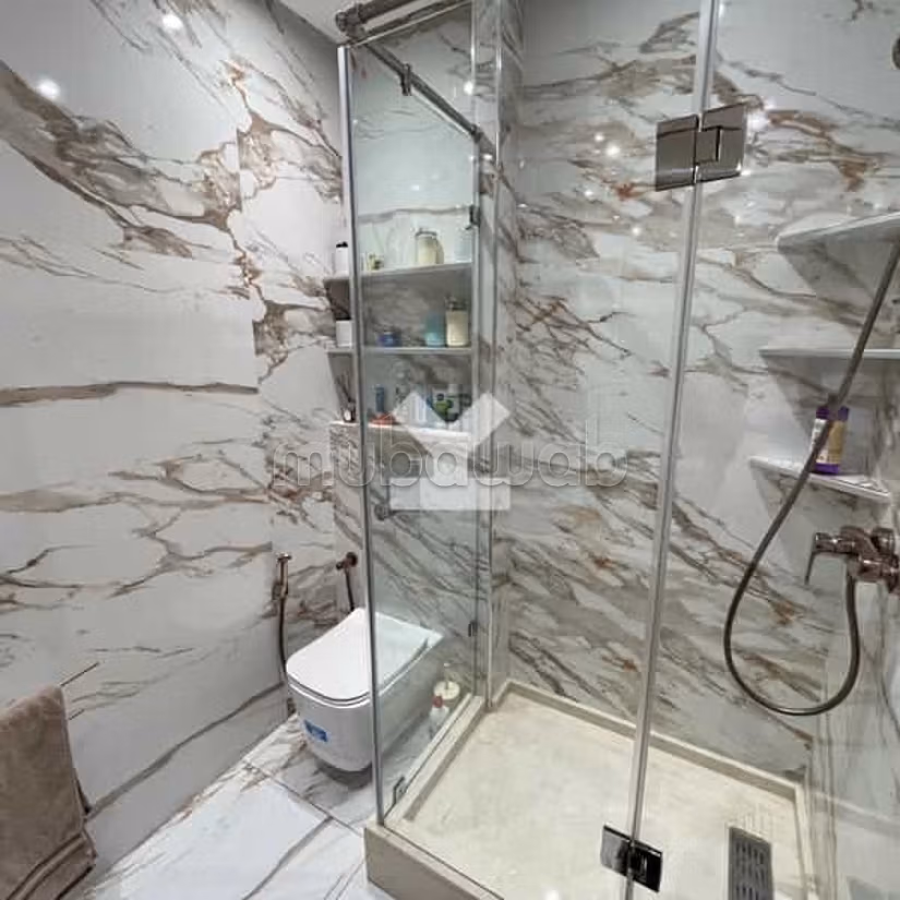 Apartamento en venta de 176.0 m² en Casablanca, Mers Sultan
