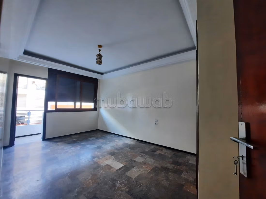 Appartement de 85m² a la location vide — 6