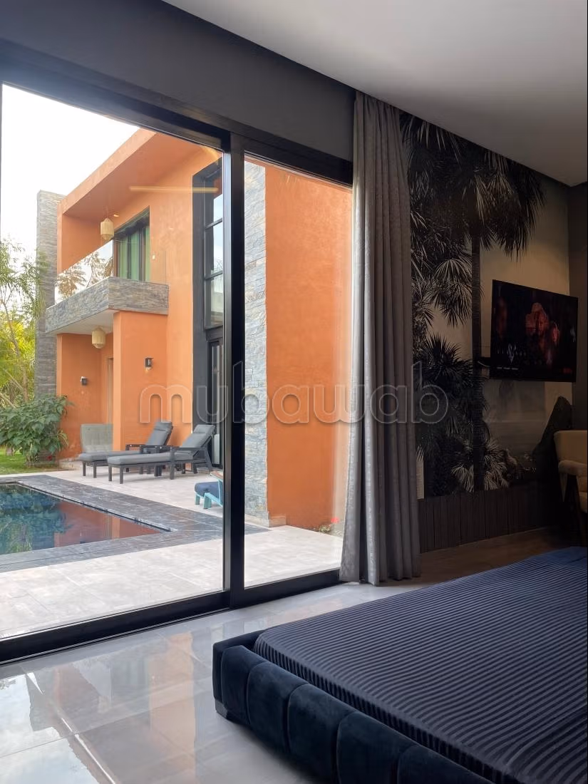 Modern Villa  Pool, Unique Setting,