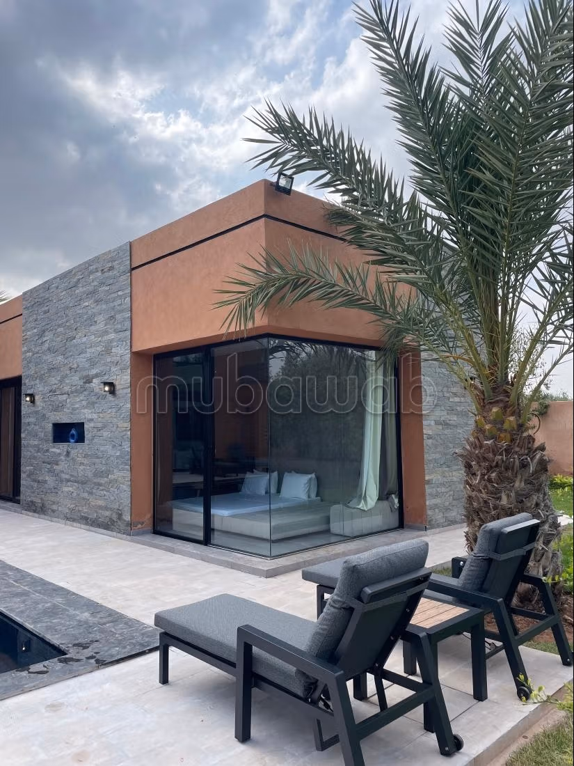 Modern Villa  Pool, Unique Setting,