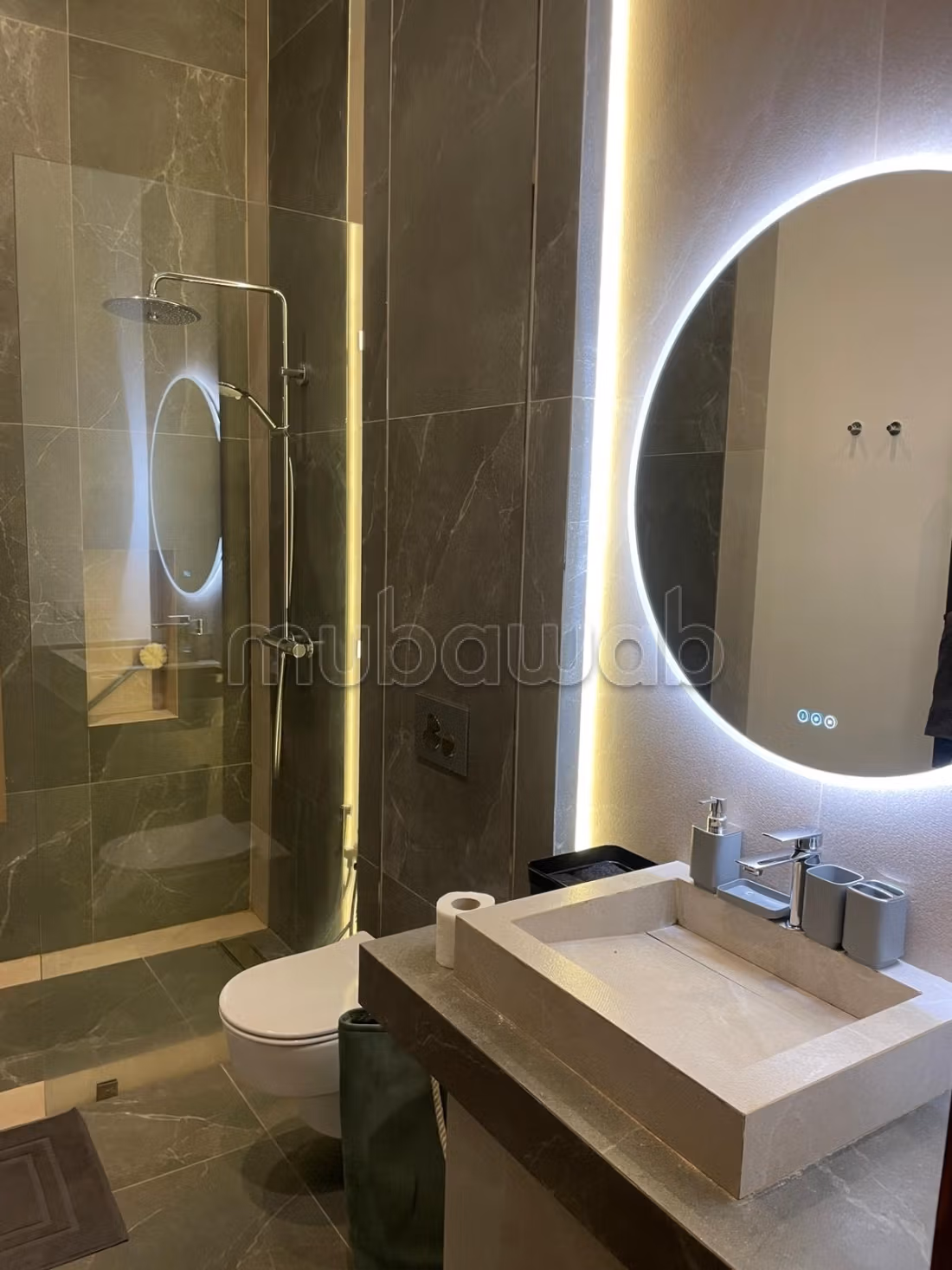 Luxury home for sale in Route Amizmiz. Large area 1000 m². Storage unit